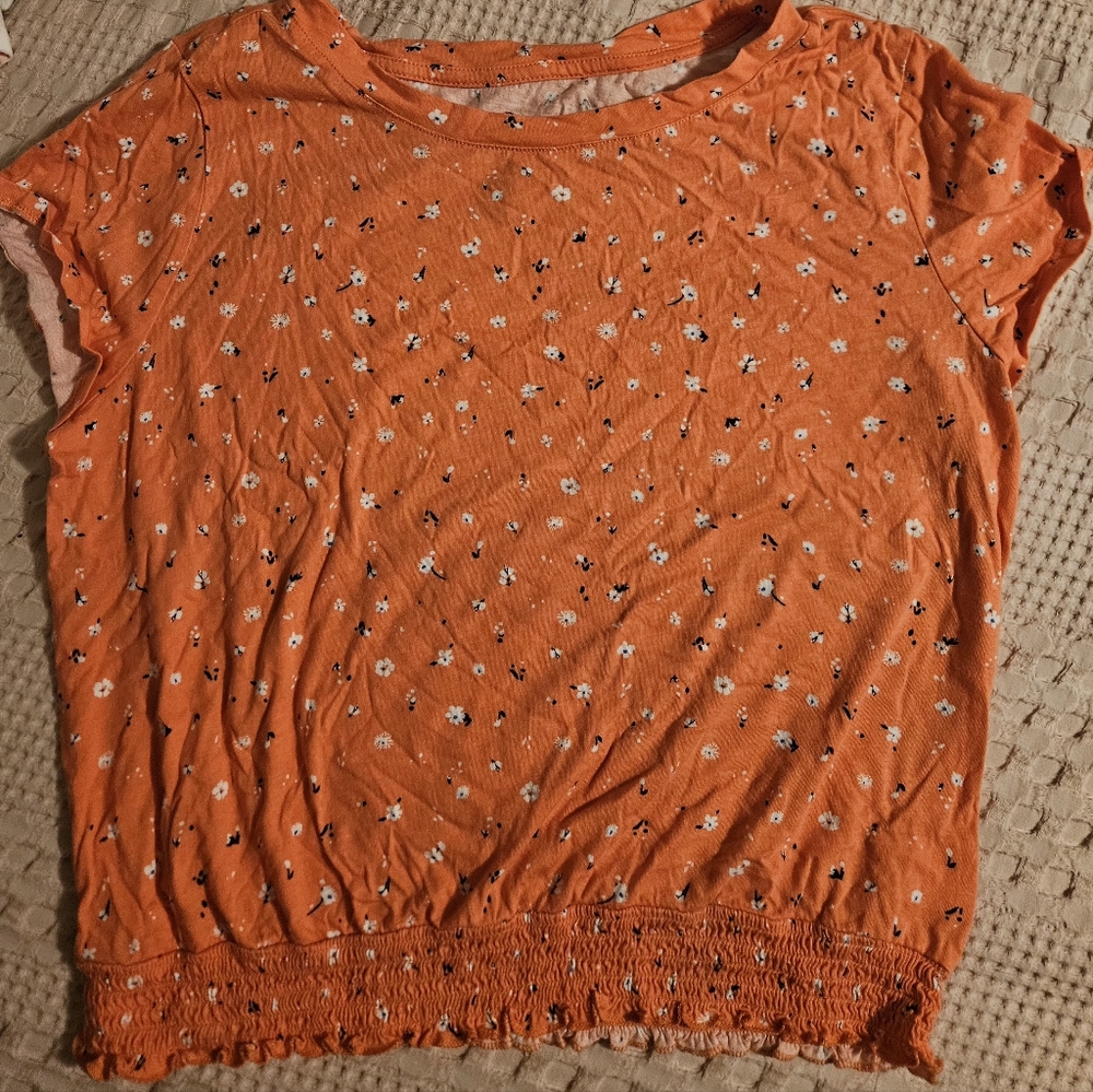 Cute sleeveless tee